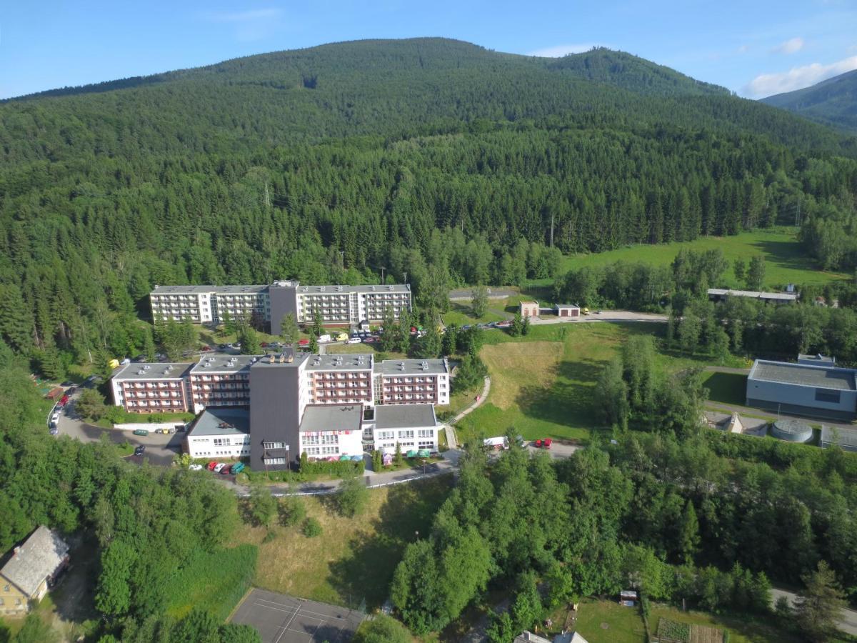 Resort Dlouhe Strane Loučná nad Desnou Kültér fotó